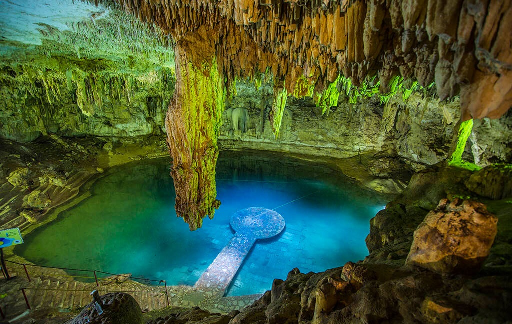 Cenote Suytún